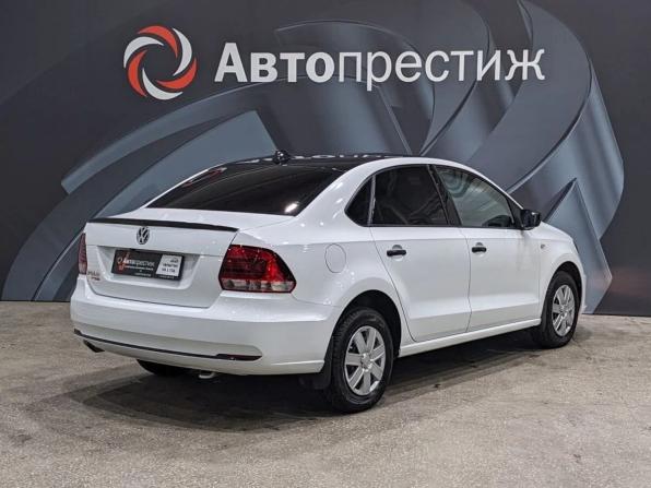 Volkswagen Polo V Рестайлинг с пробегом 2018 года, цена 995 000 рублей, 99150 км, седан, Автокод Объявления