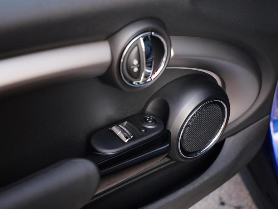 Mini Hatch III (F55/F56) Рестайлинг Санкт-Петербург  - изображение 30