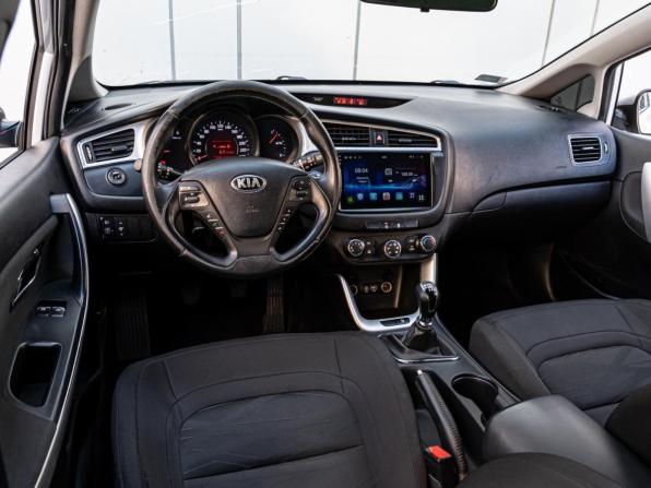 Kia Ceed II Рестайлинг с пробегом 2018 года, цена 1 198 000 рублей, 198628 км, универсал, Автокод Объявления