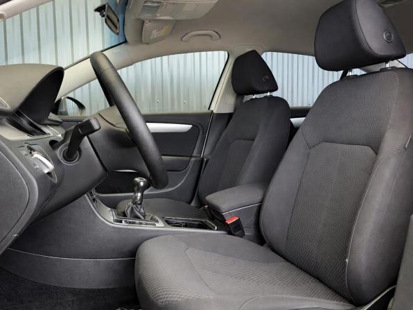 Volkswagen Passat B7 с пробегом 2012 года, цена 747 000 рублей, 330000 км, седан, Автокод Объявления