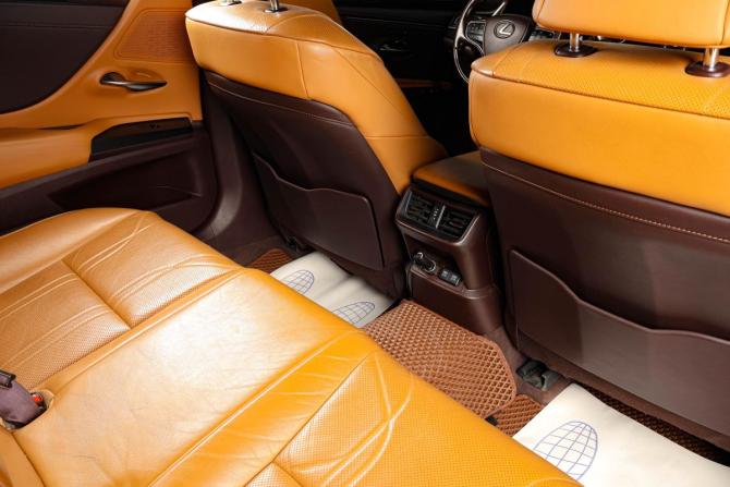 Lexus ES VII с пробегом 2019 года, цена 3 699 000 рублей, 286000 км, седан, Автокод Объявления