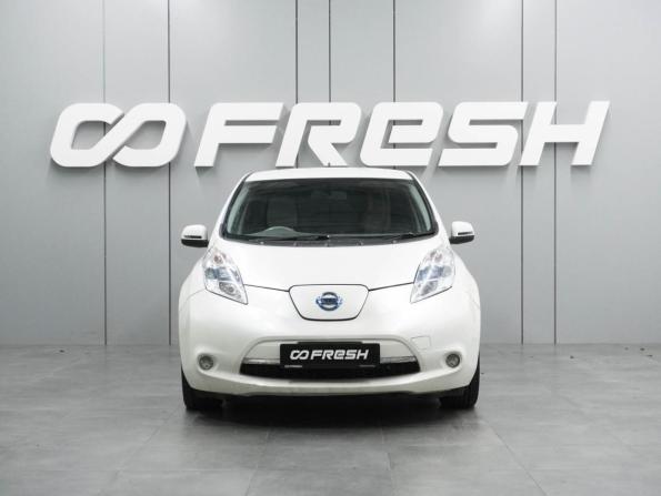 Nissan Leaf I (ZE0/AZE0) с пробегом 2012 года, цена 564 000 рублей, 75785 км, хэтчбек, Автокод Объявления