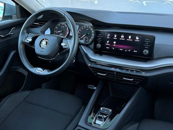 Skoda Octavia IV (A8) с пробегом 2021 года, цена 2 610 300 рублей, 13479 км, лифтбек, Автокод Объявления