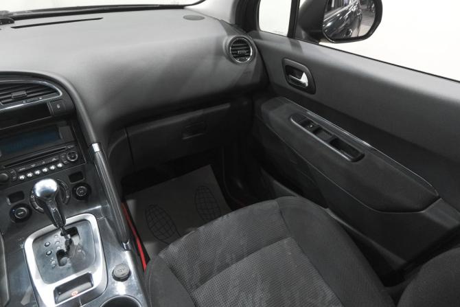 Peugeot 3008 I с пробегом 2011 года, цена 649 000 рублей, 218000 км, внедорожник, Автокод Объявления