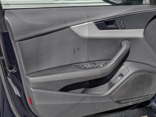Audi A4 V (B9) с пробегом 2019 года, цена 2 550 000 рублей, 103588 км, седан, Автокод Объявления