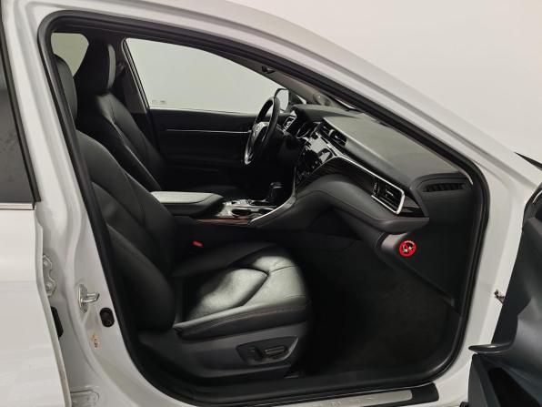 Toyota Camry VIII (XV70) с пробегом 2018 года, цена 2 965 000 рублей, 72270 км, седан, Автокод Объявления