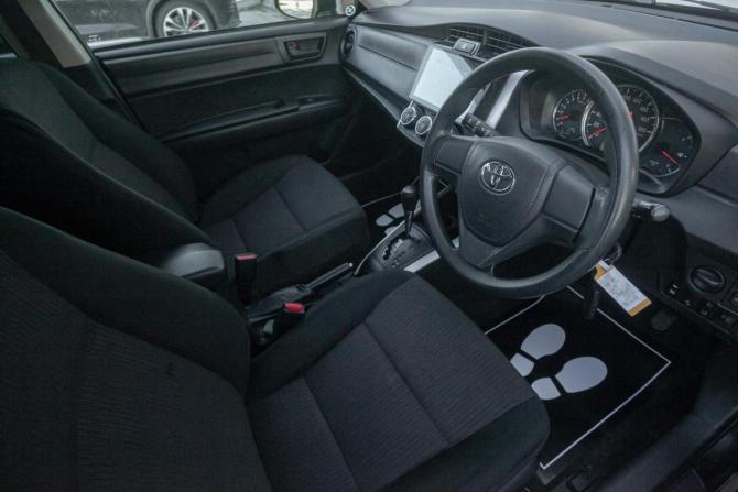 Toyota Corolla XI (E160 E170) Рестайлинг 2 с пробегом 2018 года, цена 1 229 000 рублей, 125500 км, универсал, Автокод Объявления