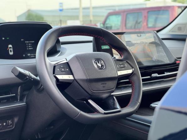 Changan UNI-S (CS55 Plus) с пробегом 2024 года, цена 2 350 000 рублей, 8764 км, внедорожник, Автокод Объявления