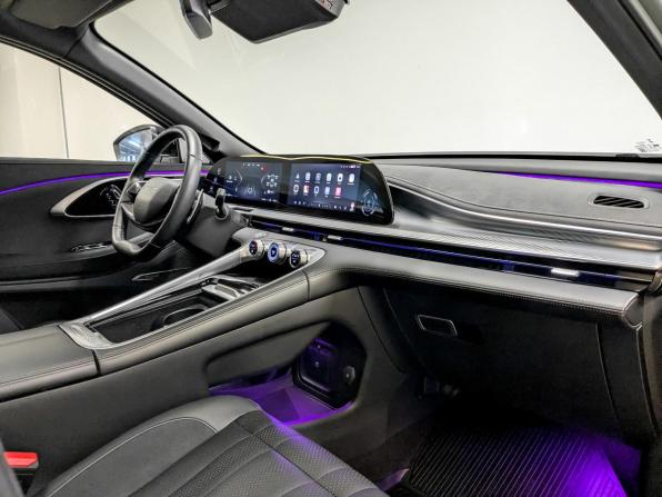 Exeed TXL I Рестайлинг 2 с пробегом 2024 года, цена 2 980 000 рублей, 14469 км, внедорожник, Автокод Объявления