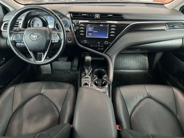 Toyota Camry VIII (XV70) с пробегом 2021 года, цена 2 630 000 рублей, 160000 км, седан, Автокод Объявления