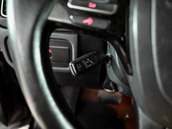 Volkswagen Touareg II с пробегом 2011 года, цена 1 620 000 рублей, 264190 км, внедорожник, Автокод Объявления