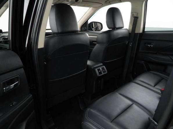 Mitsubishi Outlander III Рестайлинг 3 с пробегом 2019 года, цена 1 964 055 рублей, 144337 км, внедорожник, Автокод Объявления