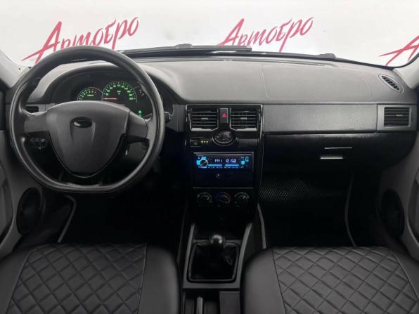 Lada (ВАЗ) Priora I с пробегом 2009 года, цена 249 000 рублей, 193398 км, седан, Автокод Объявления