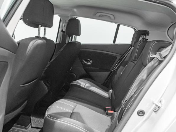 Renault Megane III Рестайлинг 2 с пробегом 2015 года, цена 888 071 рубль, 128848 км, хэтчбек, Автокод Объявления