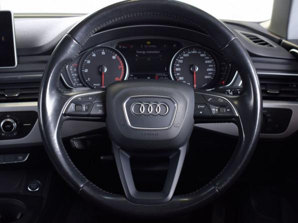 Audi A4 V (B9) с пробегом 2016 года, цена 1 715 995 рублей, 63403 км, седан, Автокод Объявления