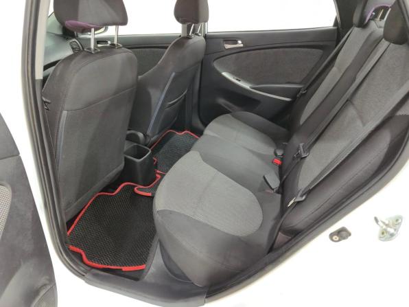 Hyundai Solaris I с пробегом 2013 года, цена 670 000 рублей, 71309 км, седан, Автокод Объявления