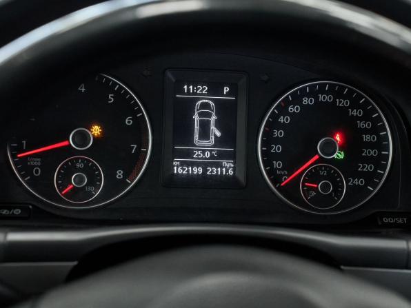 Volkswagen Touran I Рестайлинг 2 с пробегом 2014 года, цена 752 000 рублей, 162198 км, компактвэн, Автокод Объявления