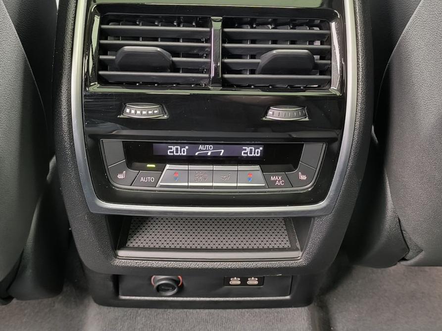 BMW X7 I (G07) Москва  - изображение 28
