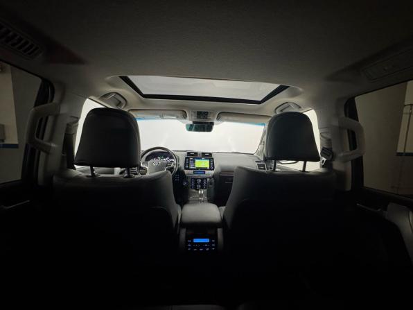 Toyota Land Cruiser Prado 150 Series Рестайлинг 3 с пробегом 2021 года, цена 6 790 000 рублей, 57763 км, внедорожник, Автокод Объявления