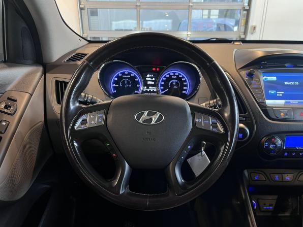 Hyundai ix35 I Рестайлинг с пробегом 2013 года, цена 1 350 000 рублей, 183489 км, внедорожник, Автокод Объявления