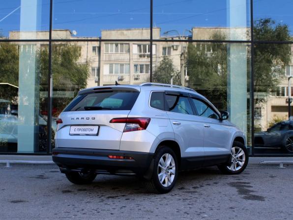Skoda Karoq I с пробегом 2020 года, цена 2 240 000 рублей, 227282 км, внедорожник, Автокод Объявления