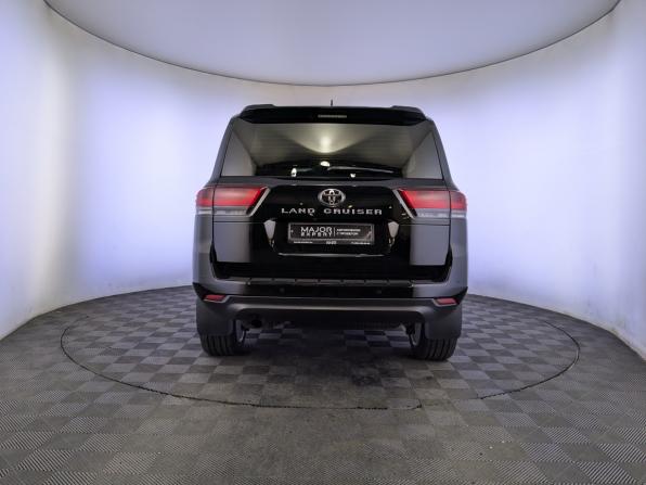 Toyota Land Cruiser 300 Series с пробегом 2022 года, цена 9 990 000 рублей, 57894 км, внедорожник, Автокод Объявления