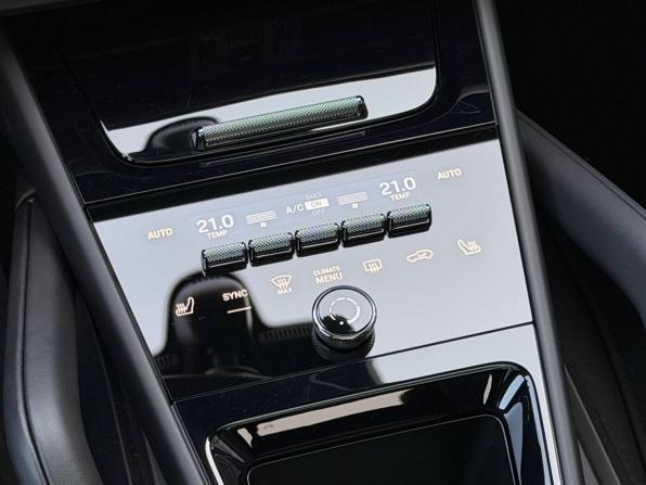 Porsche Cayenne III Рестайлинг с пробегом 2026 года, цена 17 800 000 рублей, 20 км, внедорожник, Автокод Объявления