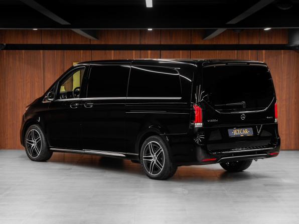 Mercedes-Benz V-Класс III (W447) Рестайлинг 2 с пробегом 2026 года, цена 37 200 000 рублей, 23 км, минивэн, Автокод Объявления