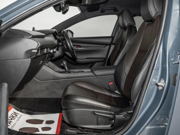 Mazda 3 IV (BP) с пробегом 2019 года, цена 1 600 000 рублей, 141980 км, хэтчбек, Автокод Объявления
