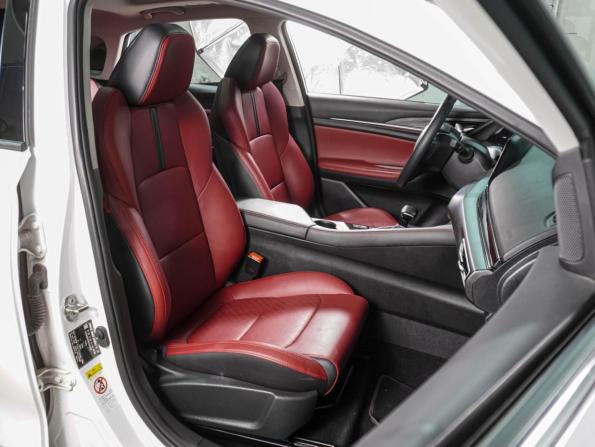 Changan Eado Plus с пробегом 2024 года, цена 1 669 000 рублей, 36770 км, седан, Автокод Объявления
