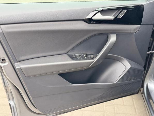 Volkswagen Taos I с пробегом 2021 года, цена 2 425 000 рублей, 75000 км, внедорожник, Автокод Объявления