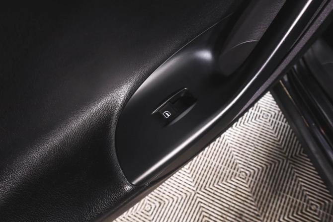 Volkswagen Passat B6 с пробегом 2010 года, цена 739 000 рублей, 179100 км, седан, Автокод Объявления