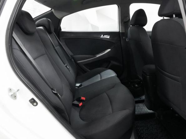 Hyundai Solaris I Рестайлинг с пробегом 2014 года, цена 844 000 рублей, 160000 км, седан, Автокод Объявления