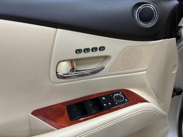 Lexus RX III с пробегом 2011 года, цена 2 099 000 рублей, 213000 км, внедорожник, Автокод Объявления