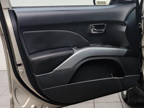 Mitsubishi Outlander II с пробегом 2007 года, цена 1 150 000 рублей, 356557 км, внедорожник, Автокод Объявления