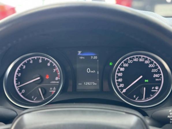 Toyota Camry VIII (XV70) Рестайлинг с пробегом 2021 года, цена 2 999 000 рублей, 129000 км, седан, Автокод Объявления