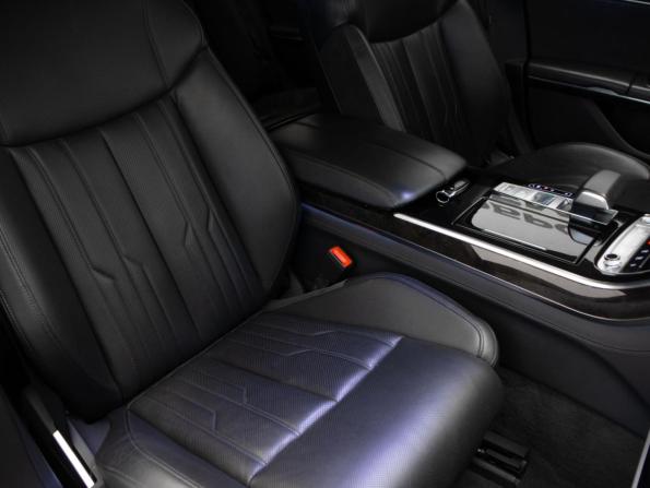 Audi A8 IV (D5) с пробегом 2018 года, цена 4 750 000 рублей, 128204 км, седан, Автокод Объявления