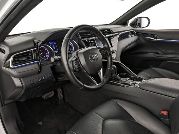 Toyota Camry VIII (XV70) с пробегом 2020 года, цена 2 600 000 рублей, 105897 км, седан, Автокод Объявления