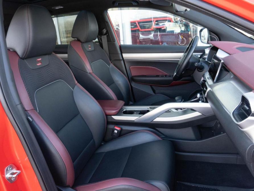 Geely Coolray I Рестайлинг Улан-Удэ  - изображение 13