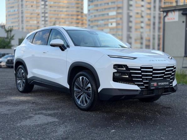 JETOUR DASHING I с пробегом 2024 года, цена 2 135 000 рублей, 5225 км, внедорожник, Автокод Объявления