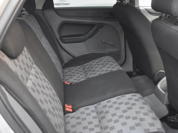 Ford Focus II Рестайлинг с пробегом 2010 года, цена 340 000 рублей, 205366 км, седан, Автокод Объявления