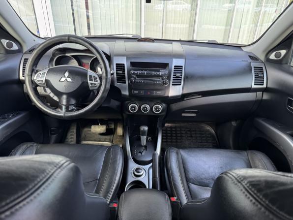 Mitsubishi Outlander II с пробегом 2007 года, цена 945 000 рублей, 193352 км, внедорожник, Автокод Объявления