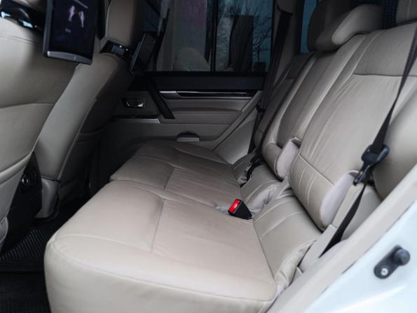 Mitsubishi Pajero IV Рестайлинг 2 с пробегом 2019 года, цена 3 170 000 рублей, 91217 км, внедорожник, Автокод Объявления