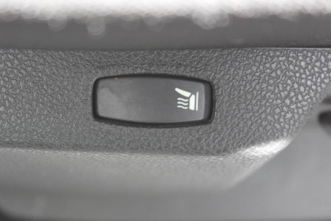 Renault Kaptur I с пробегом 2017 года, цена 1 327 000 рублей, 91488 км, внедорожник, Автокод Объявления
