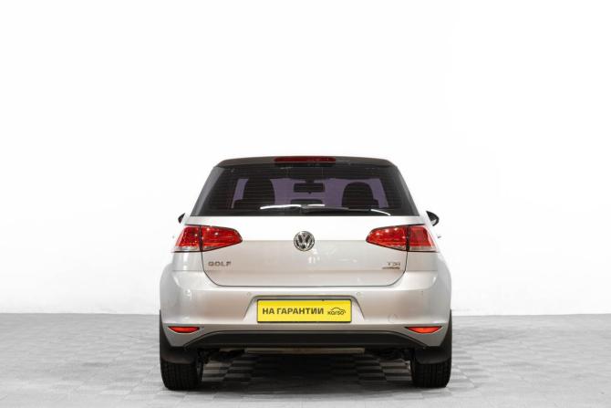 Volkswagen Golf VII с пробегом 2014 года, цена 989 000 рублей, 214000 км, хэтчбек, Автокод Объявления