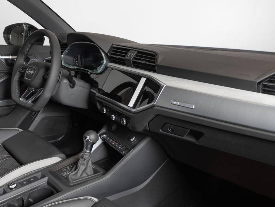 Audi Q3 II (F3) Казань  - изображение 7