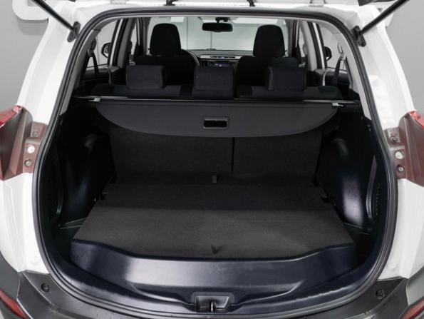 Toyota RAV4 IV (XA40) с пробегом 2014 года, цена 2 100 000 рублей, 100258 км, внедорожник, Автокод Объявления