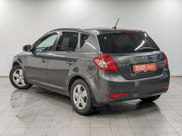 Kia Ceed I Рестайлинг с пробегом 2012 года, цена 860 000 рублей, 81656 км, хэтчбек, Автокод Объявления