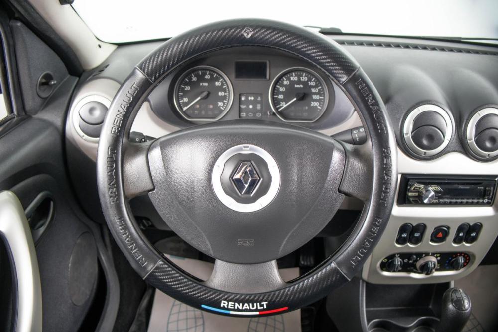 Renault Logan I Рестайлинг Пермь  - изображение 15
