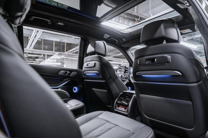 Новый BMW X7 I (G07) Рестайлинг 2025 года, цена 16 450 000 рублей, внедорожник, Автокод Объявления